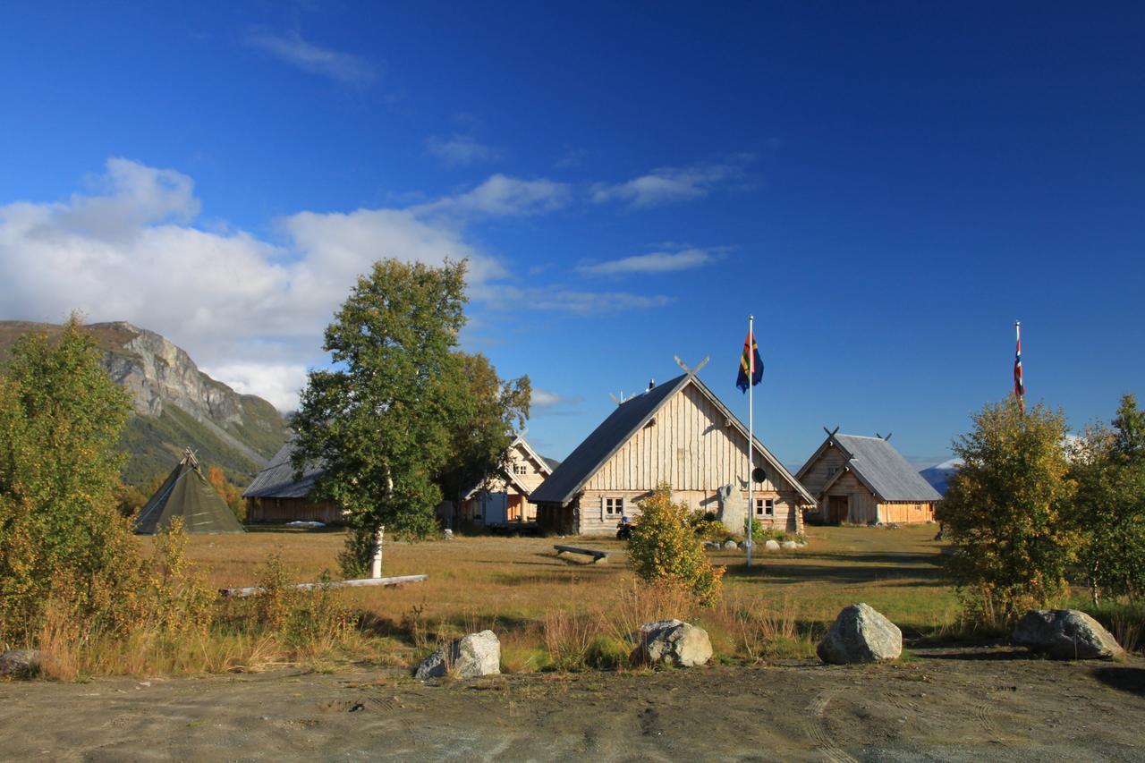Viking Cabins - Mit Fablab - Solvik Kvalvik  Kültér fotó