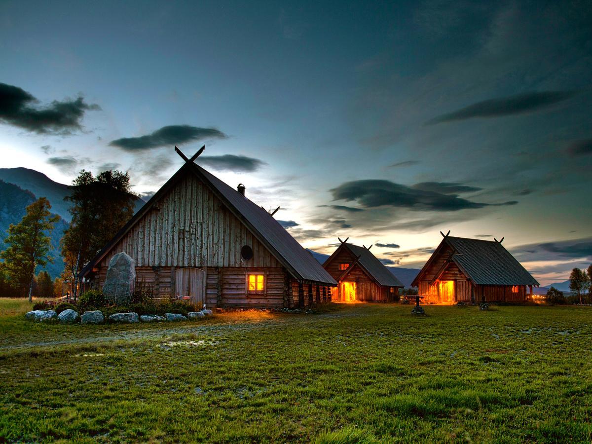 Viking Cabins - Mit Fablab - Solvik Kvalvik  Kültér fotó